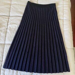 Diana Von Furstenberg pleated knit skirt